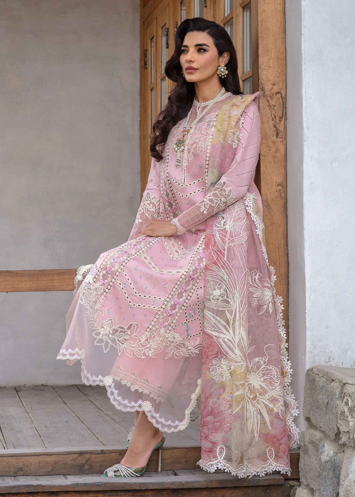Crimson - 3PC Lawn Chikenkari Embroidered Shirt - VL1037