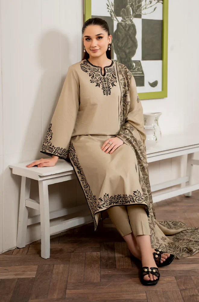 VL832 Winter Unstitched 3PCs Embroidered Dress With Printed Dhanak Shawl