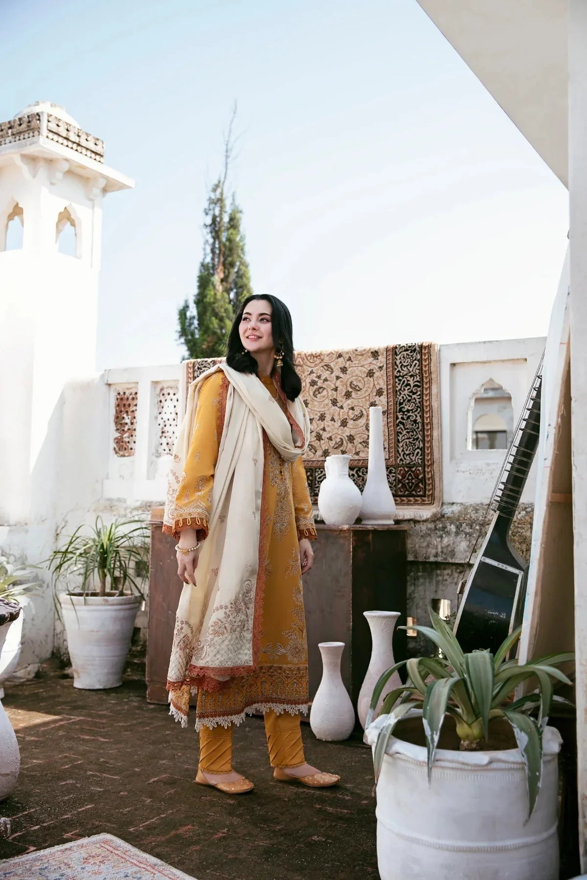 Bin Ilyas - 3PC Dhanak Embroidered Suit - VL1139