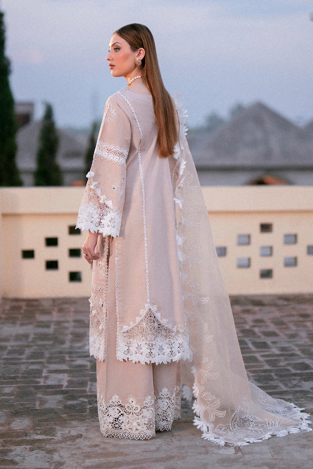 Zarpash Chikenkari Embroidered Dhanak Three Piece Zarpash - VL1187