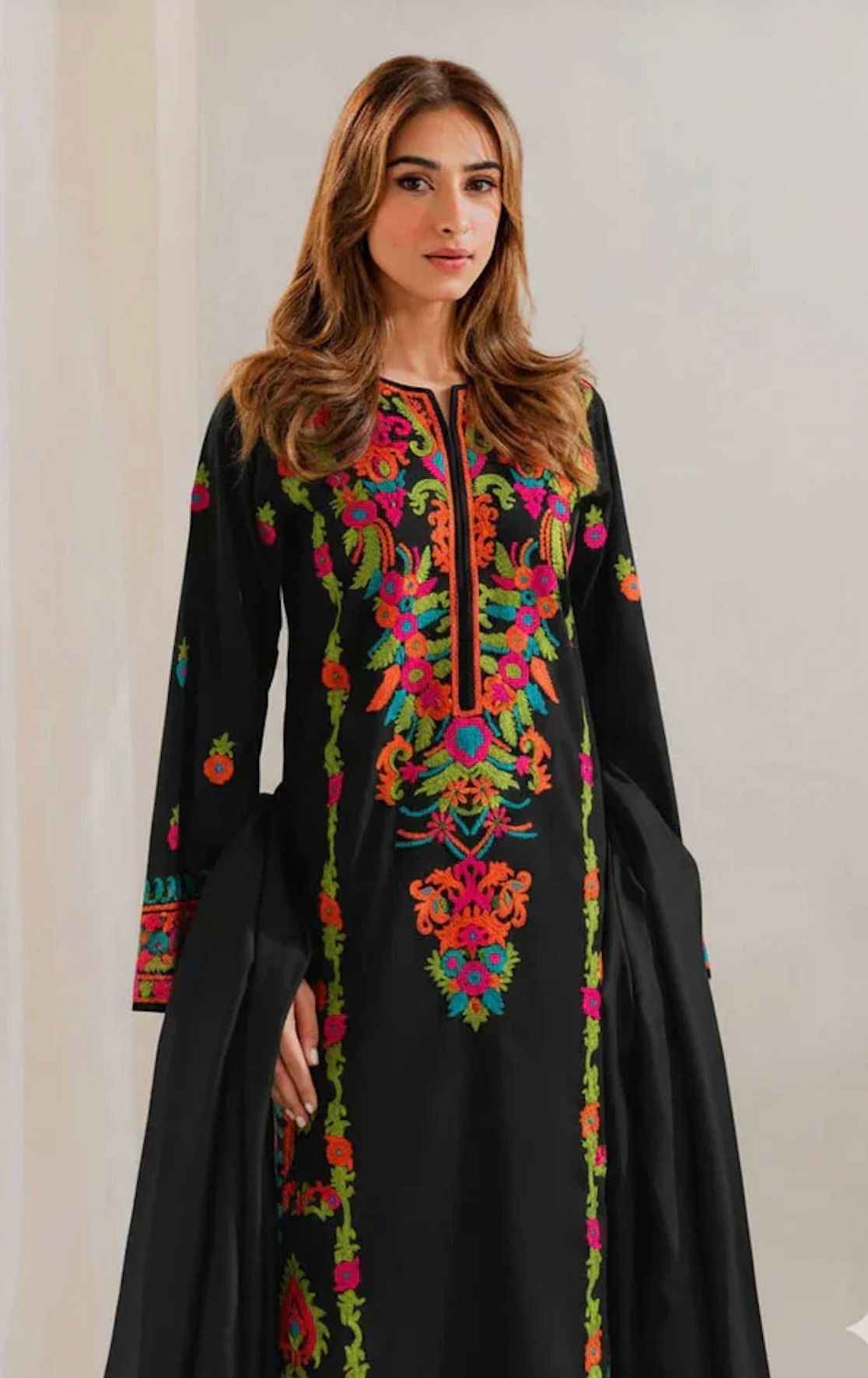 Aneela - Summer 3PC Lawn Embroidered Suit - VL1455