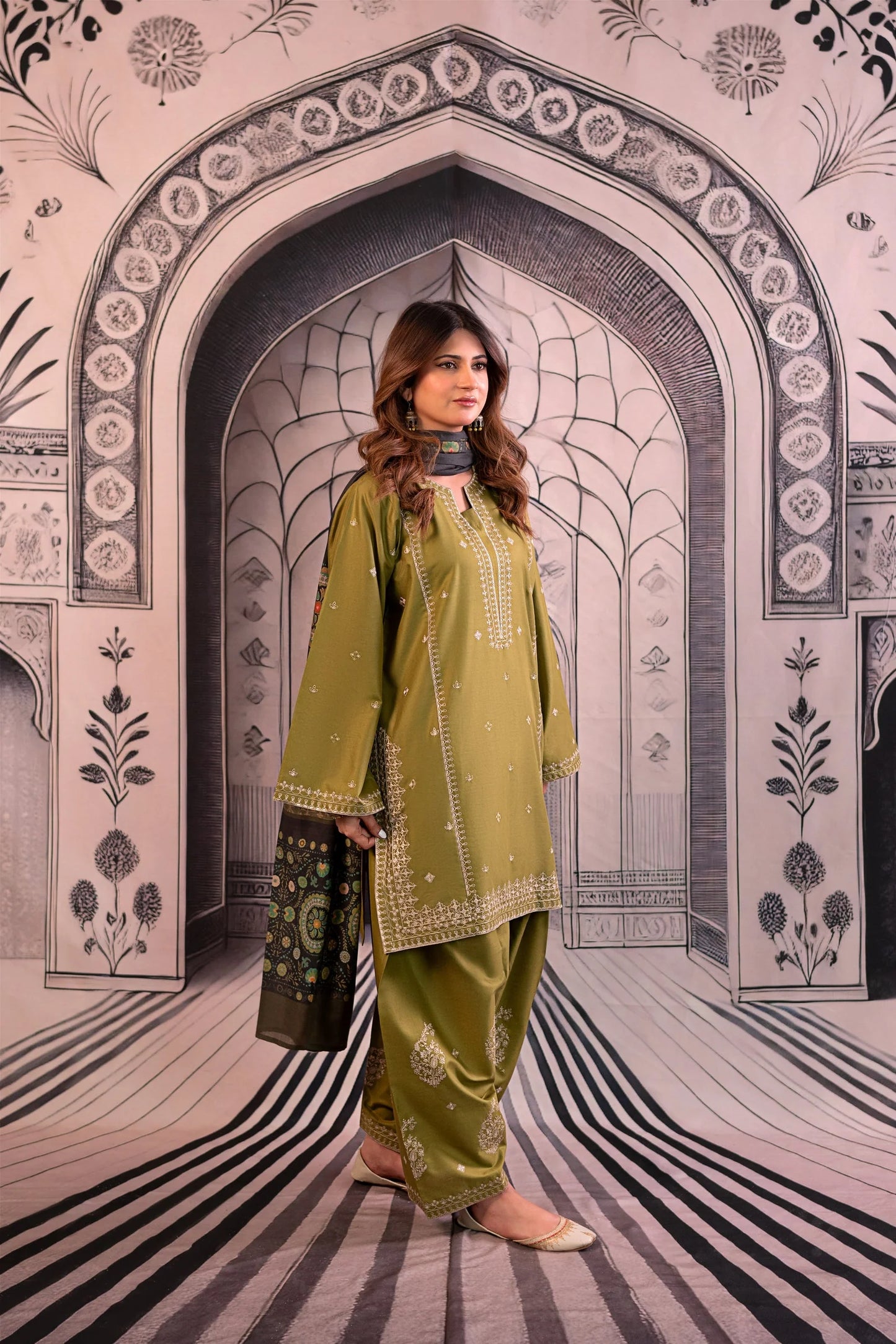 URGE-3PC DHANAK EMBROIDERED SUIT - zab1131
