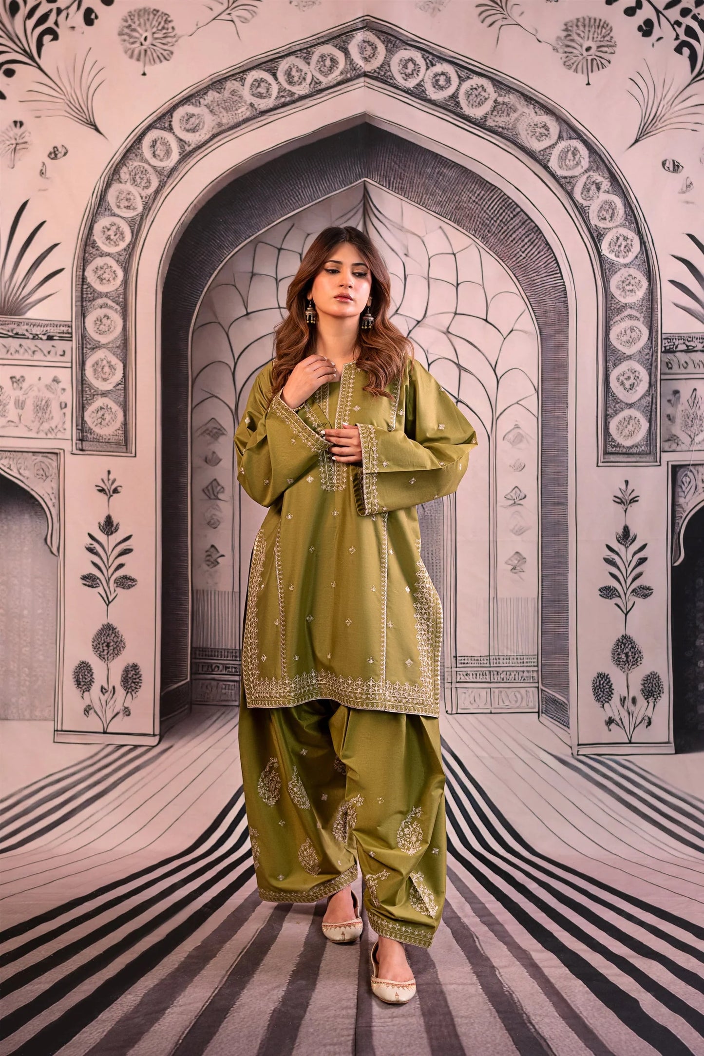 URGE-3PC DHANAK EMBROIDERED SUIT - zab1131