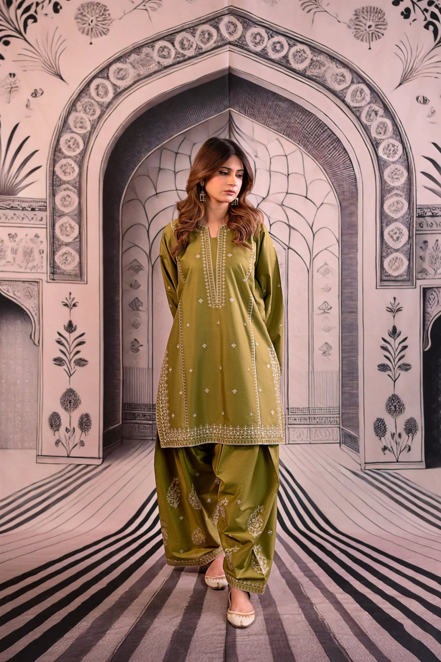 URGE-3PC DHANAK EMBROIDERED SUIT - zab1131
