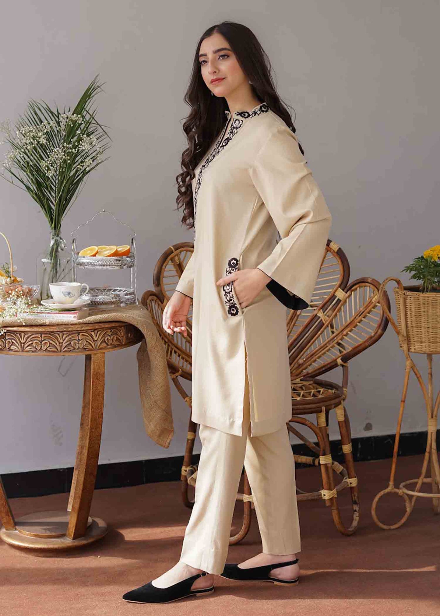 VL310 3PC Dhanak suit with Embroidered Shawll