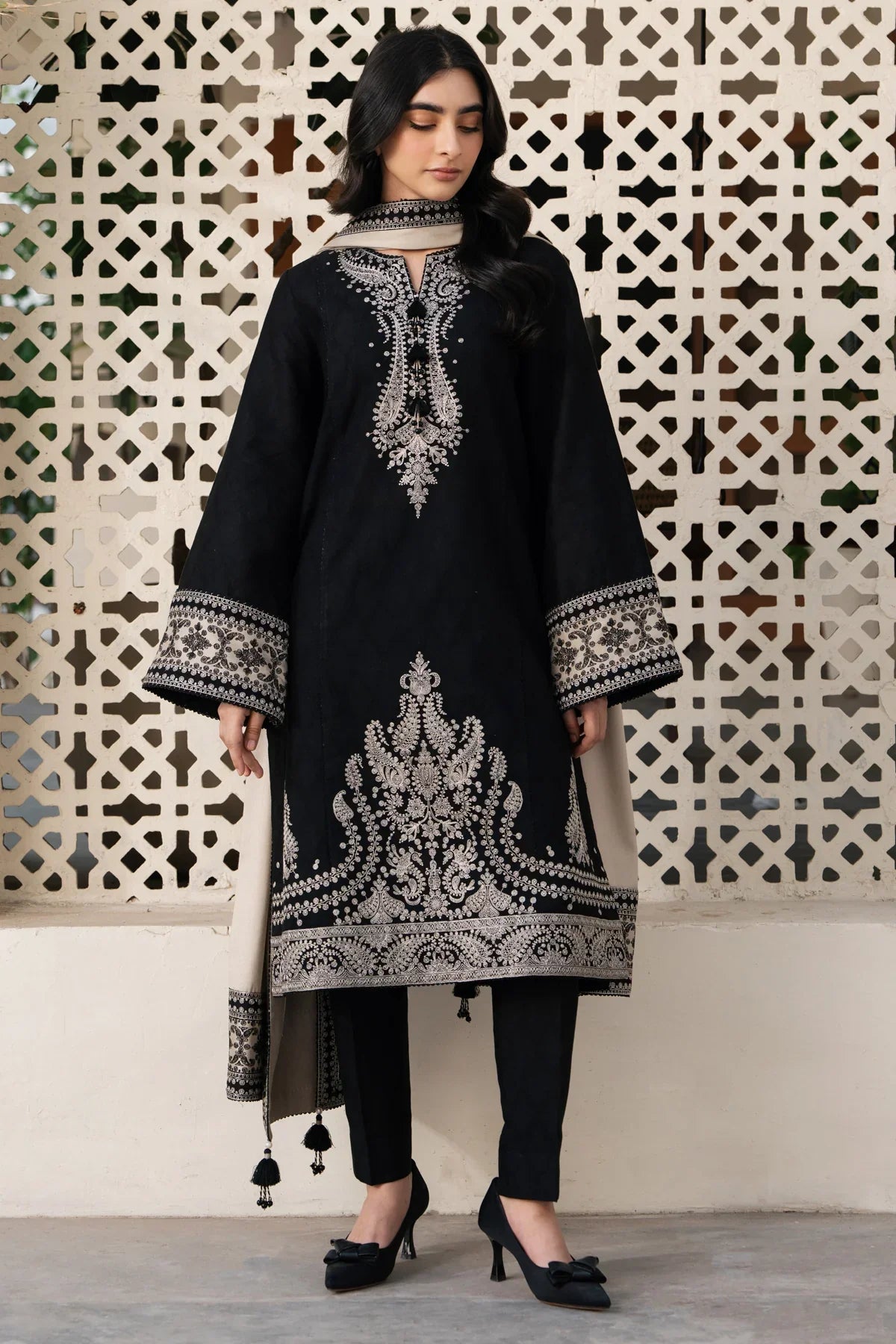 JAZMIN - 3PC DHANAK EMBROIDERED SHIRT WITH DHANAK EMBROIDERED SHAWL AND TROUSER - VL1202