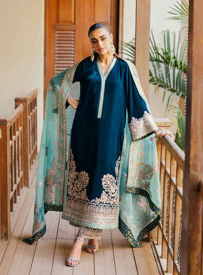Zainab Cottani - 3-Piece Unstitched Heavy Embroidered Velvet Suit - VL943