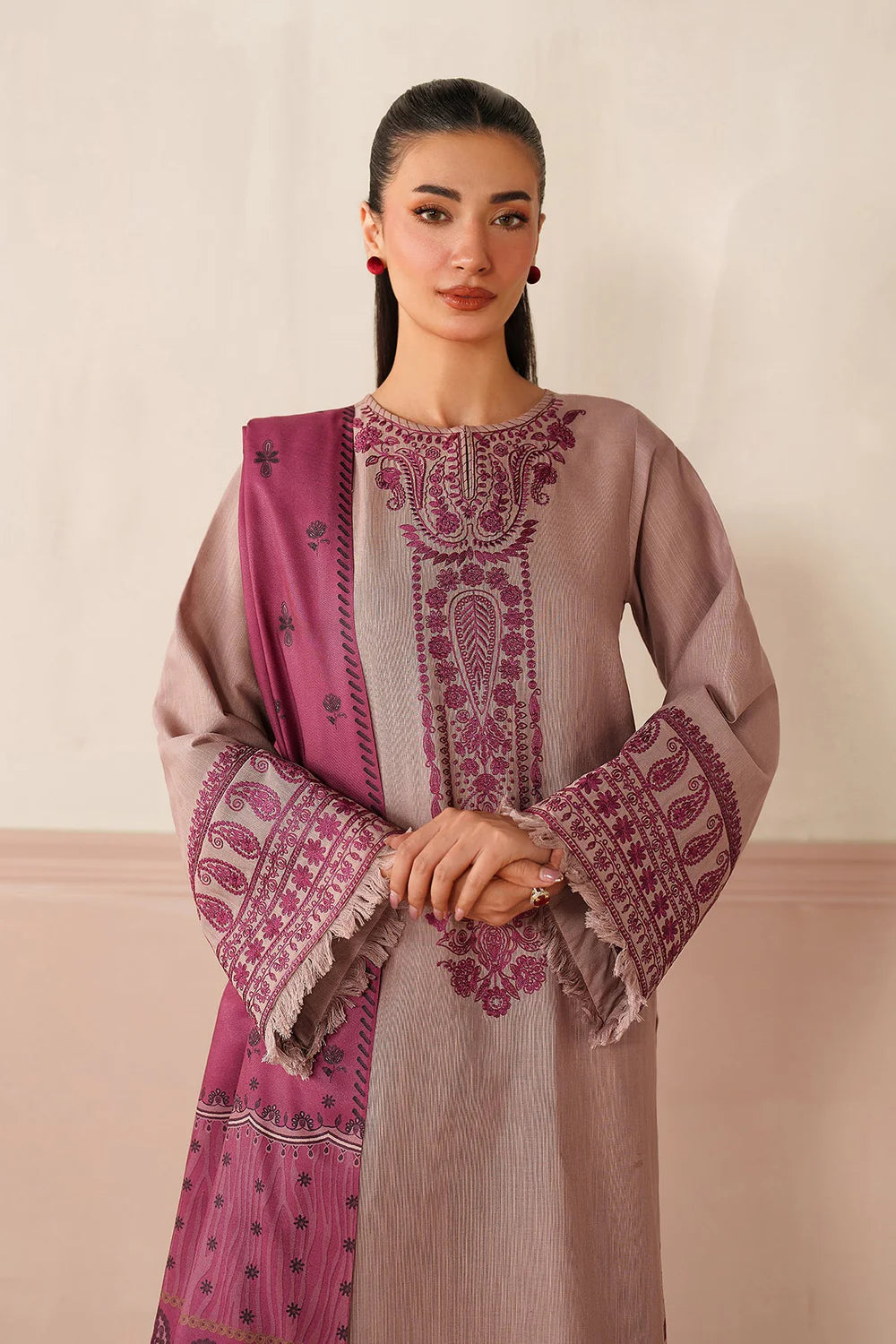 Baroque - 3PC Lawn Embroidered Suit - VL1270