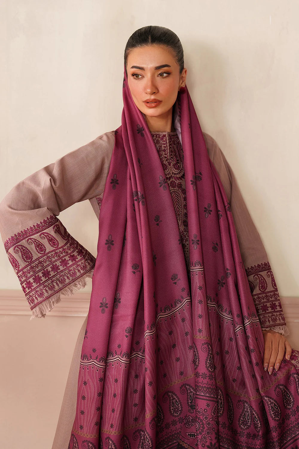 Baroque - 3PC Lawn Embroidered Suit - VL1270