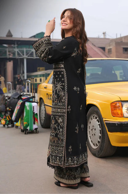 Asim Jofa - Winter 3PC Dhanak Embroidered Suit - VL1284