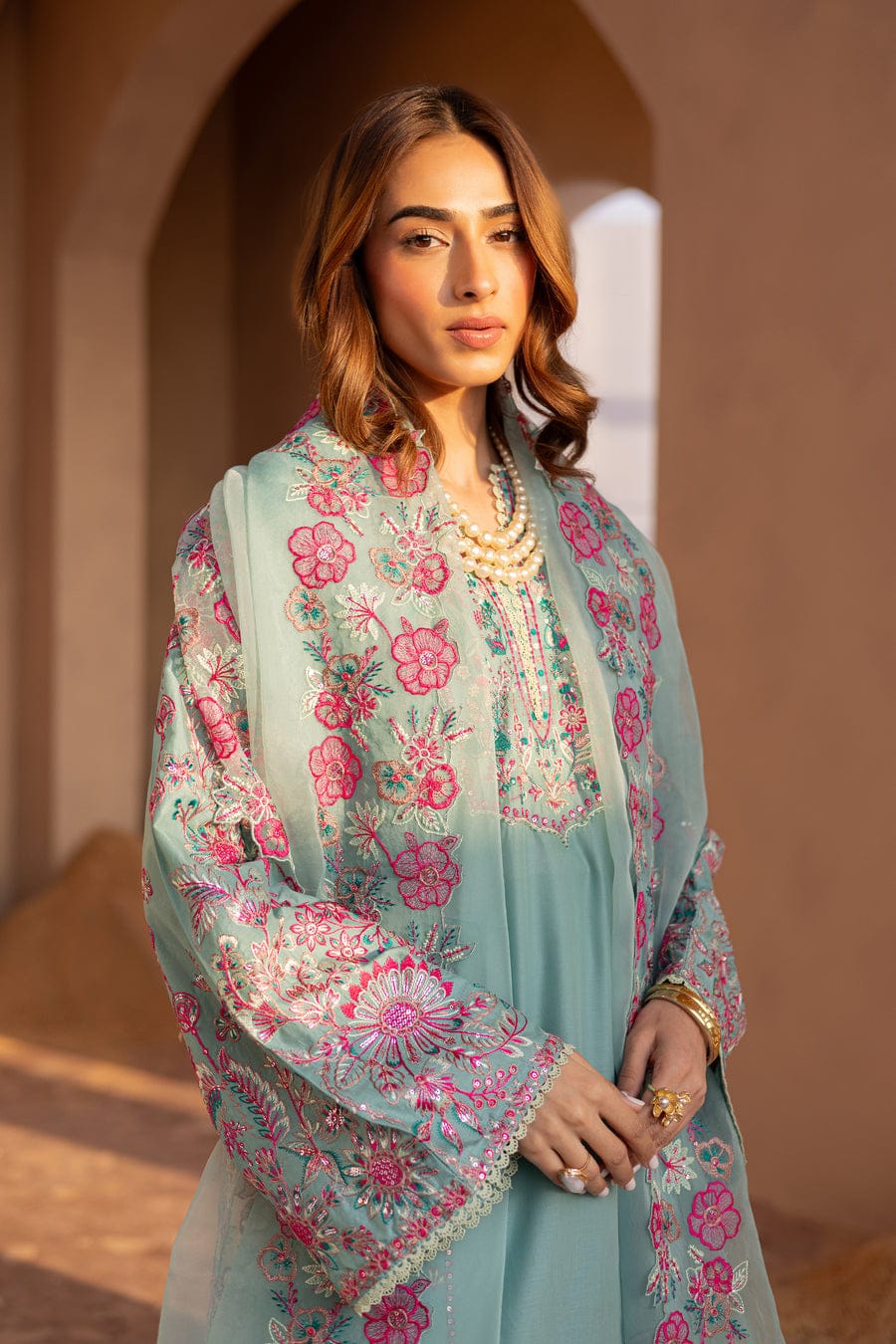 Veezal - 3PCs Embroidered Lawn Dress With Manaar Dupatta - VL1307