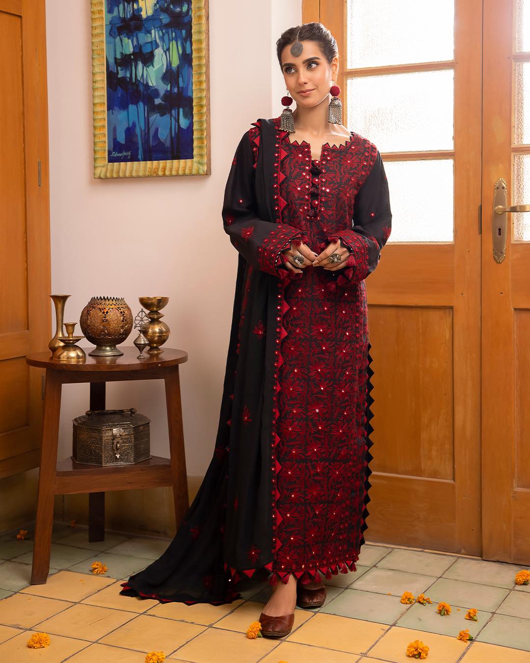 VL679 3-pc Khaddar embroidered with chiffon embroidered Duppata