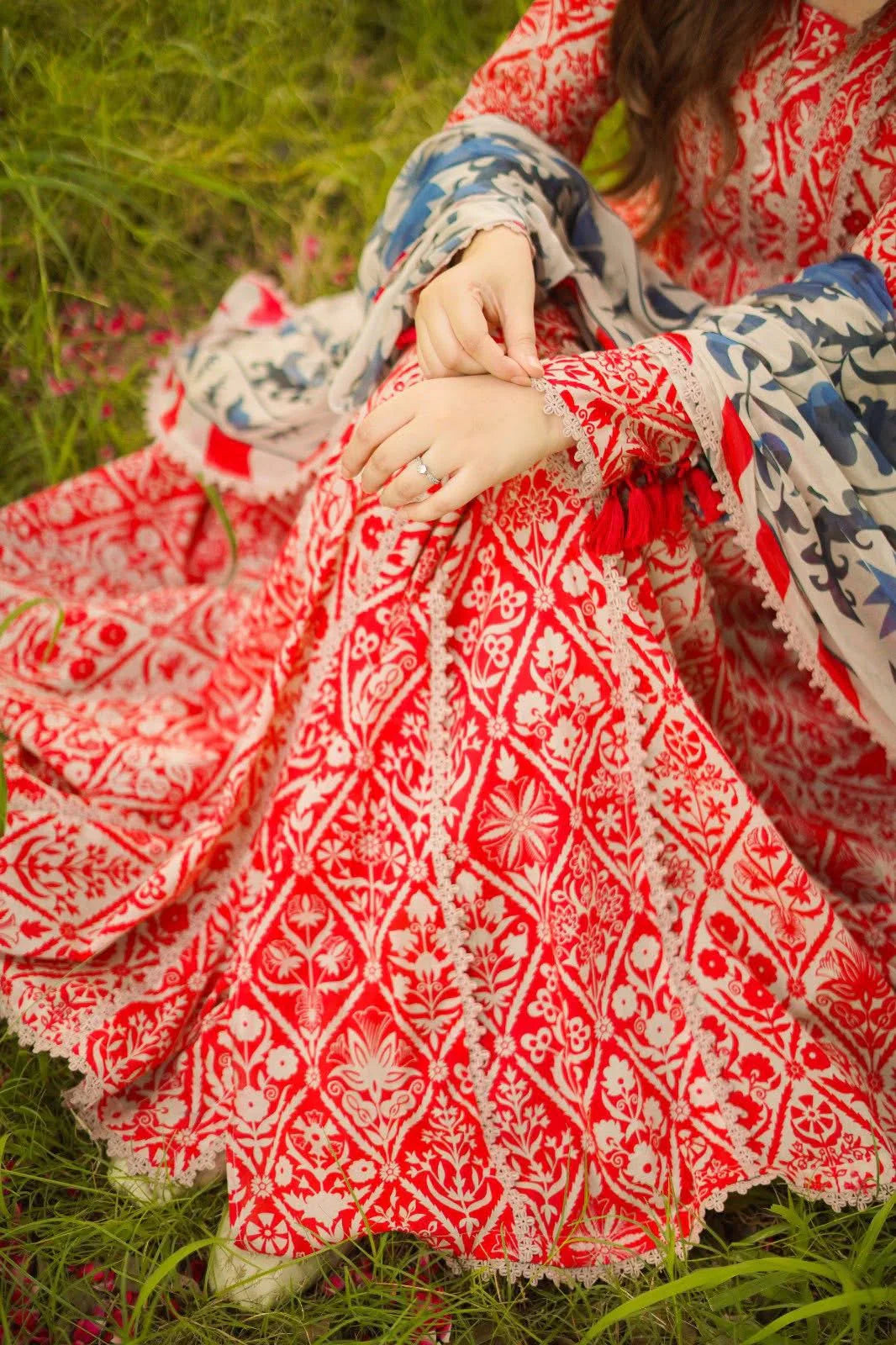 Veezal - Summer 3PC Lawn Digital Printed Dress - Vl1362
