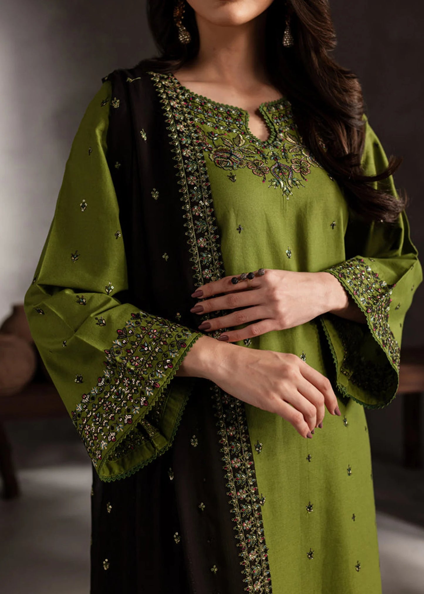 Urge - Summer 3PC Lawn Embroidered Suit - VL1291