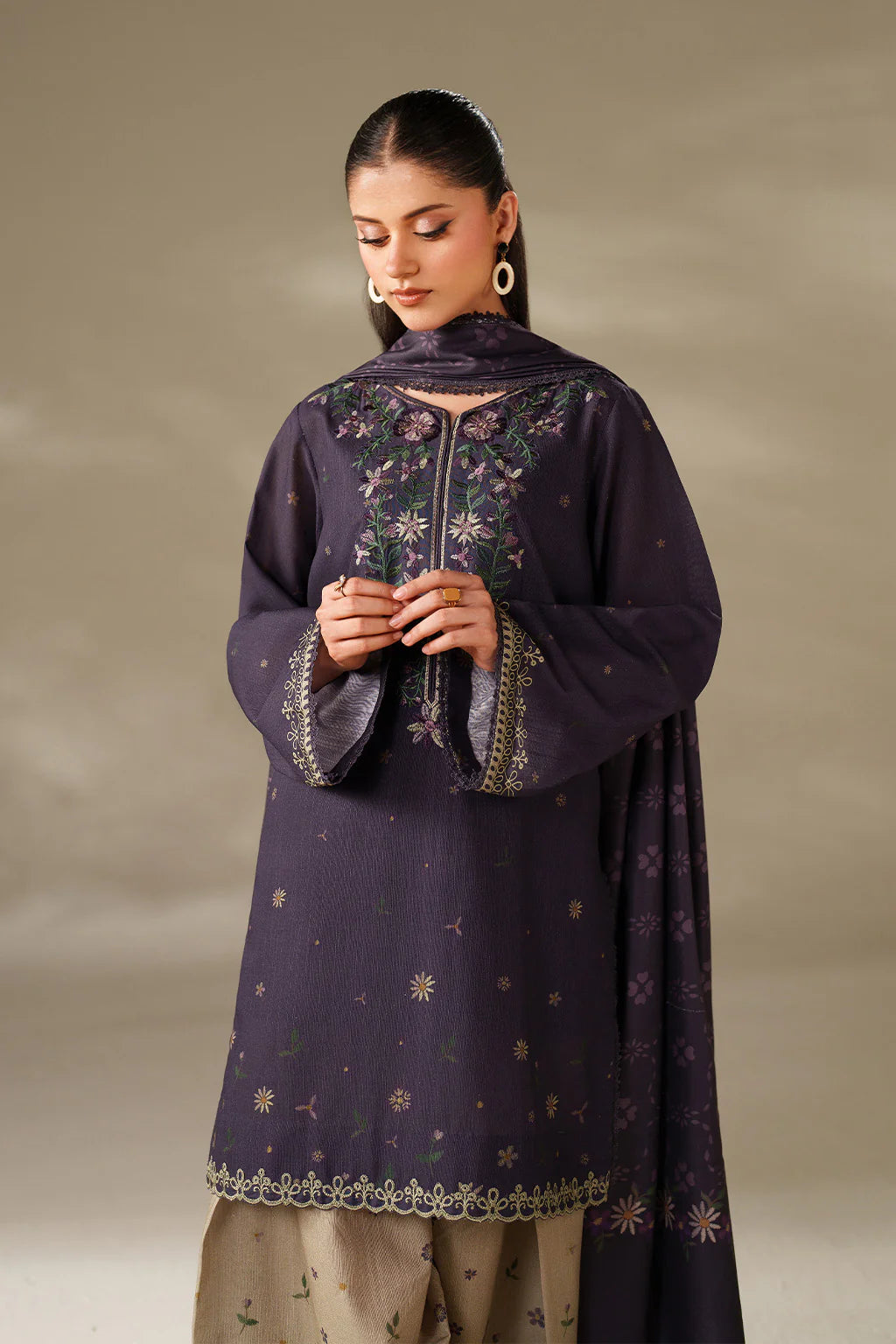 Iznik - UNSTITCHED 3PC karandi  EMBROIDERED SUIT - VL1251