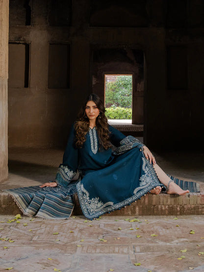 IZEL LUXURY UNSTITCHED WINTER DHANAK EMBROIDERED 3PC - VL1222