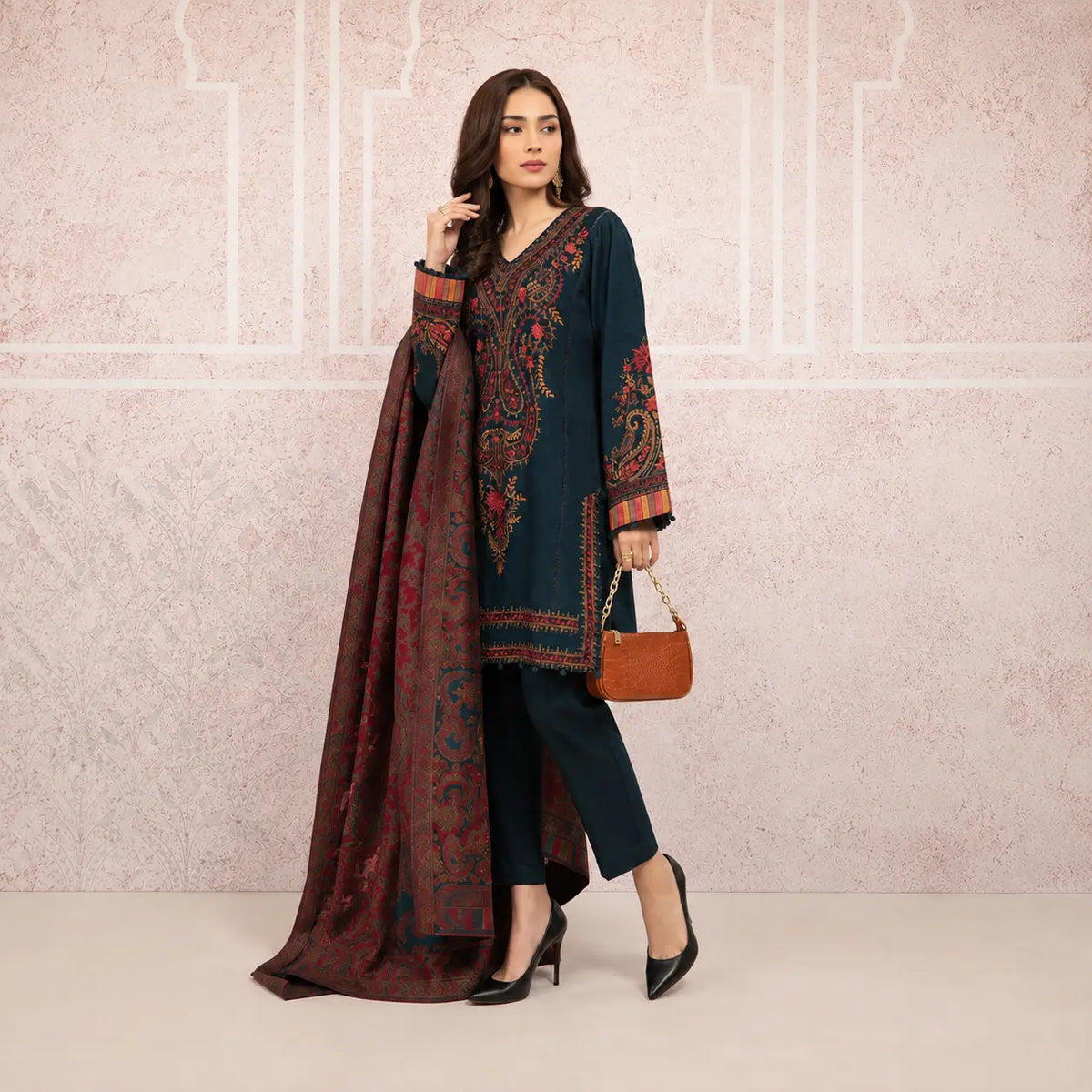 VL658 3PC Khaddar Embroidered Suit with Print Wool Shawl