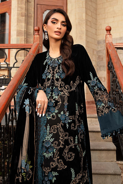 3PC Embroidered Velvet Dress with Plachi Velvet Shawl - VL995