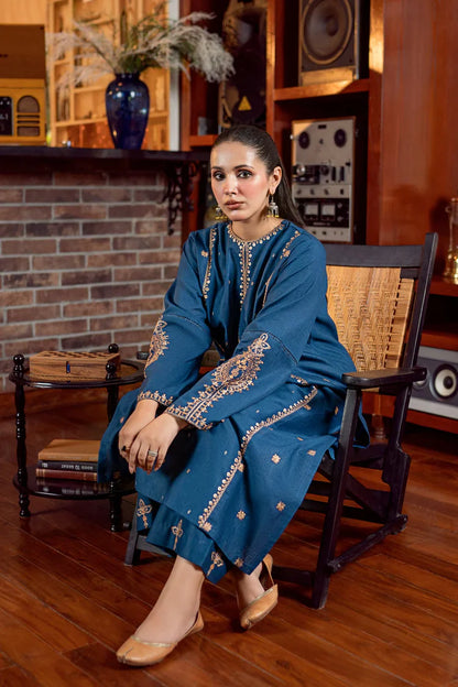 Urge 2Pc Embroidered Lawn Suite With Fully Embroidered trouser VL1290