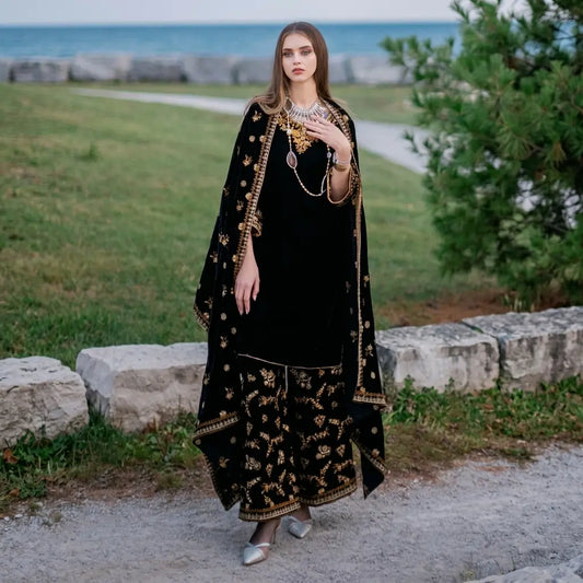VL 1657 - Unstitched 3PCs Embroidered Velvet Dress With Embroidered Velvet Shawl