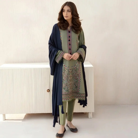 VL2021 3pc Winter Embroidered khaddar Shirt With Dhanak Shawl