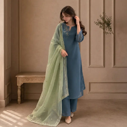 Bunaai - Winter -3PC Silk Embroidered Suit - VL 1663