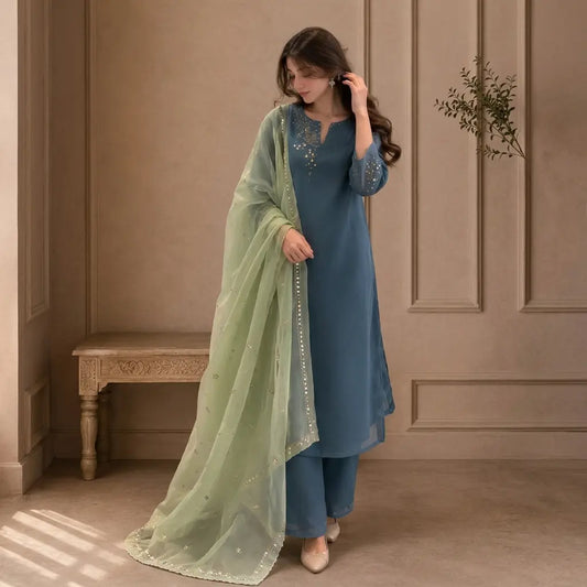Bunaai - Winter -3PC Silk Embroidered Suit - VL 1663