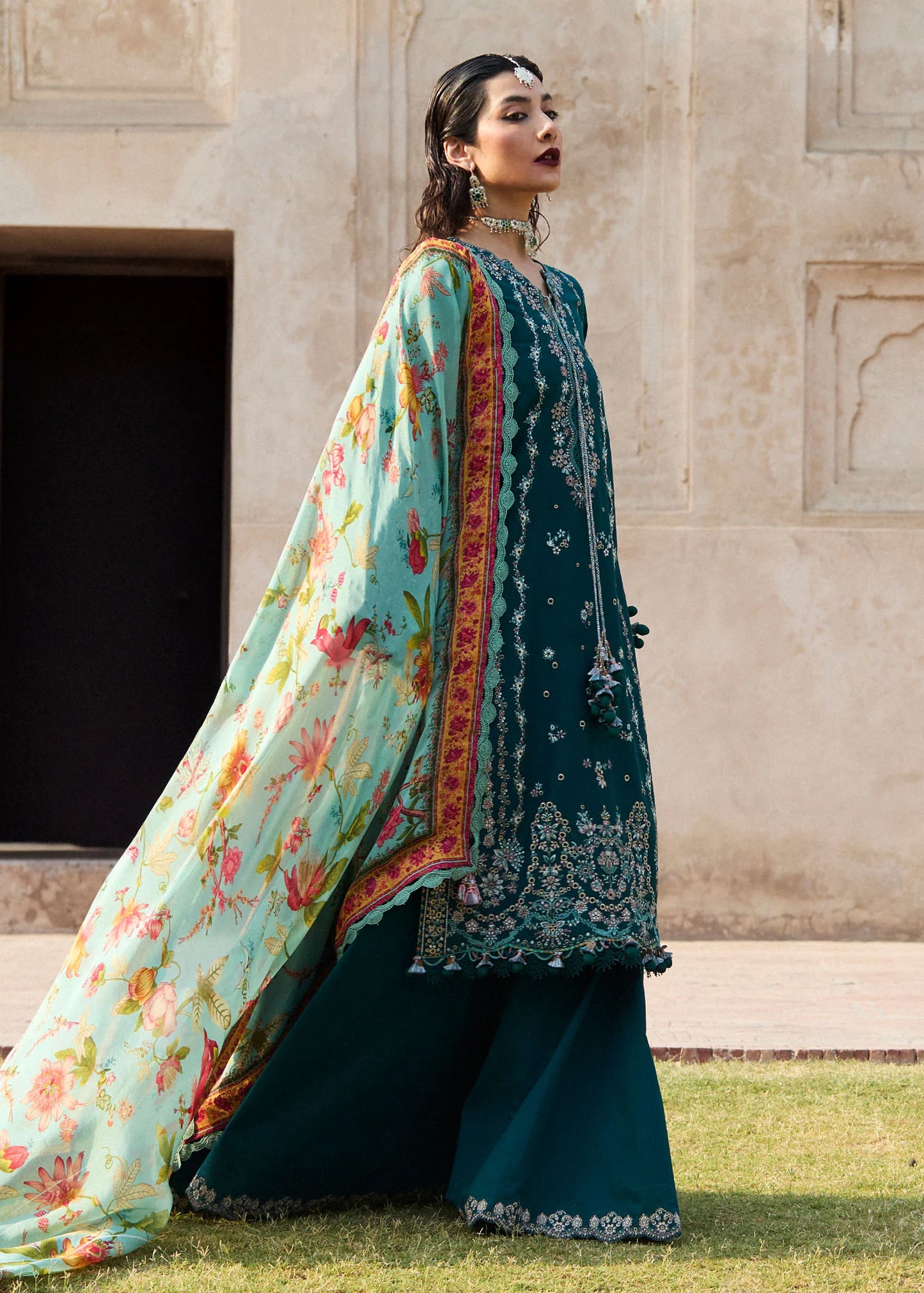 Hussain Rehar - 3PC Dhanak Chickenkari Embroidered Suit - VL1125