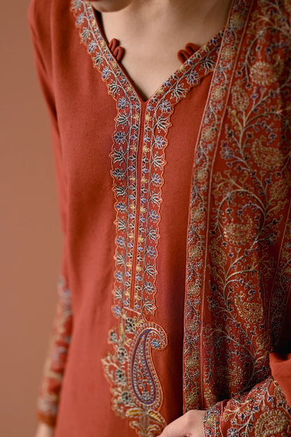 Izel - DHANAK EMBROIDERED SHIRT WITH DHANAK EMBROIDERED SHAWL - VL1269