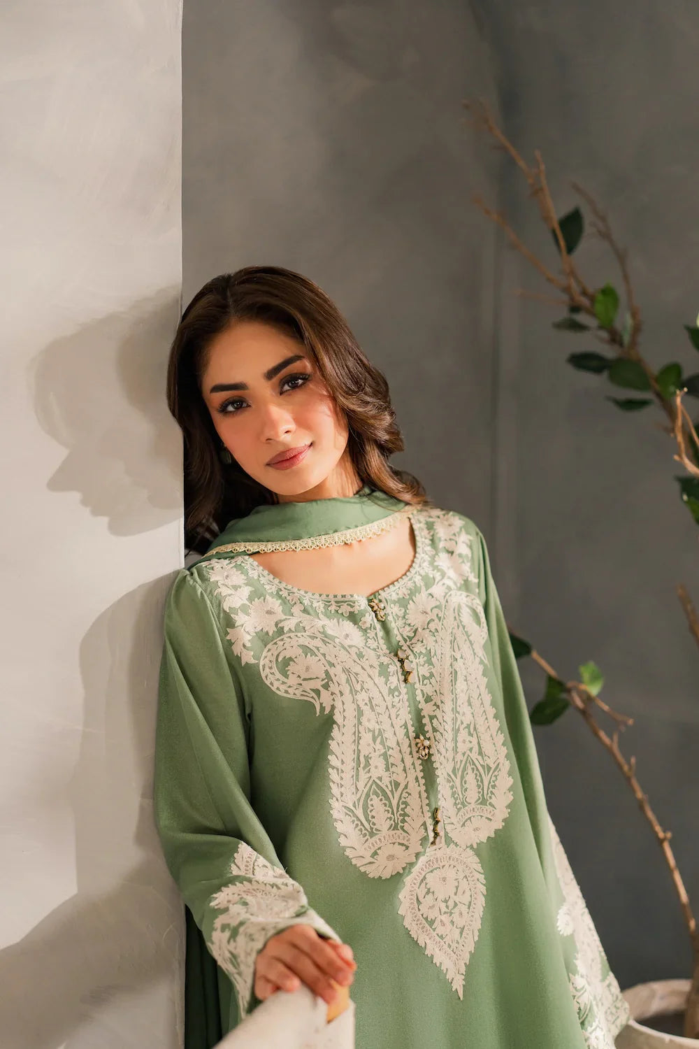 Mirana - Summer 3PC Lawn Embroidered Suit - VL1296