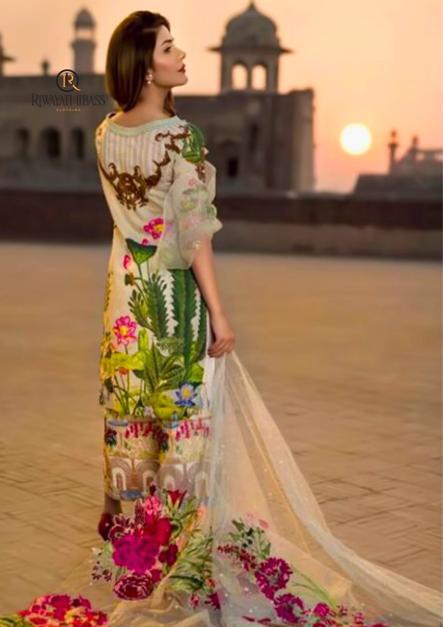 VL759 Lawn 3-Pcs Printed Plus Heavy Embroidered With Organza Dupatta