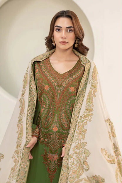 Maria.B. 3 Piece Embroidered Lawn Suit. VL907