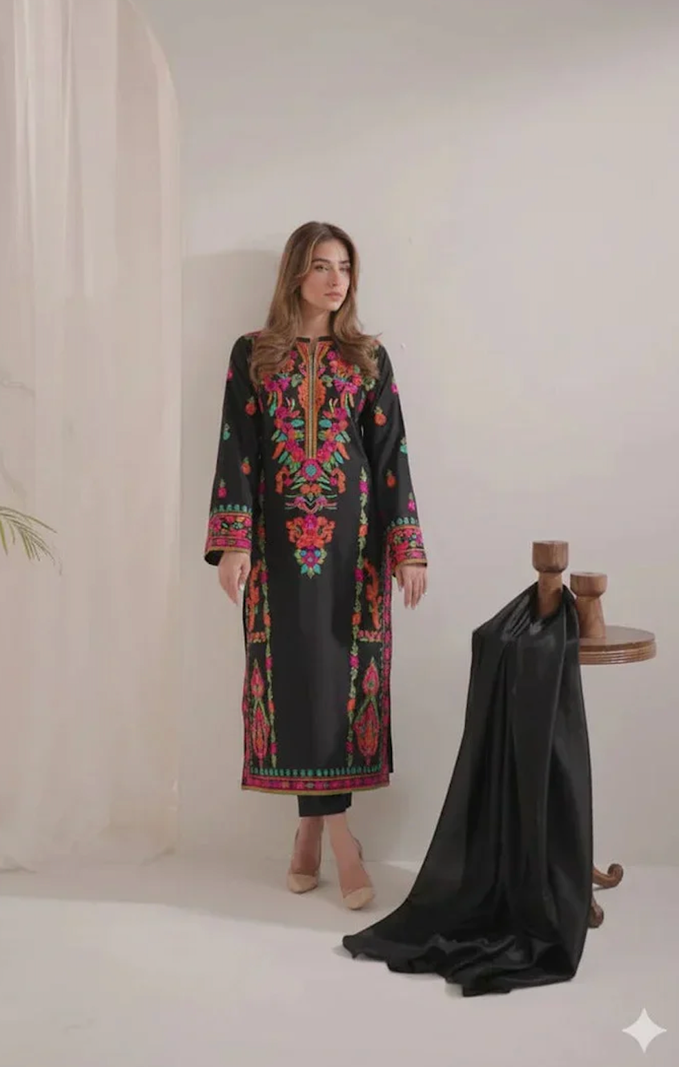 Aneela - Summer 3PC Lawn Embroidered Suit - VL1455