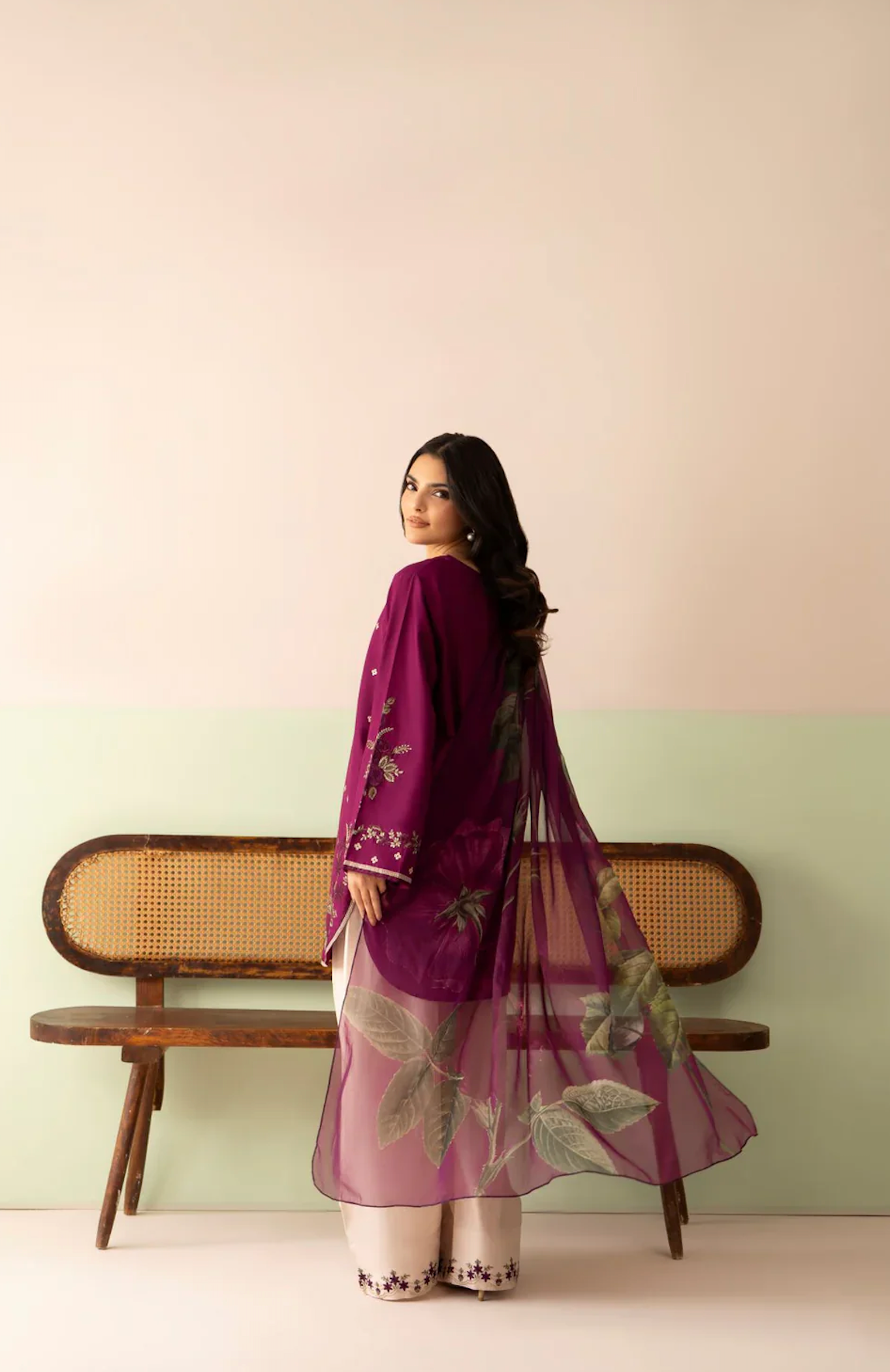 Baroque - Summer-3PC Lawn Embroidered Suit - VL1460