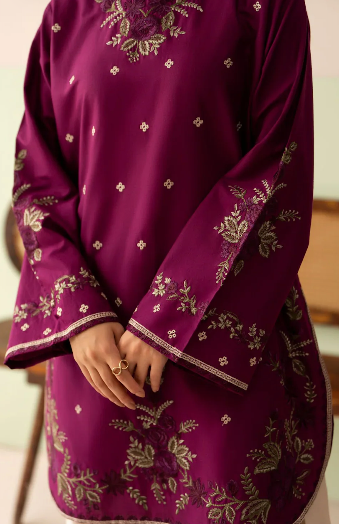 Baroque - Summer-3PC Lawn Embroidered Suit - VL1460