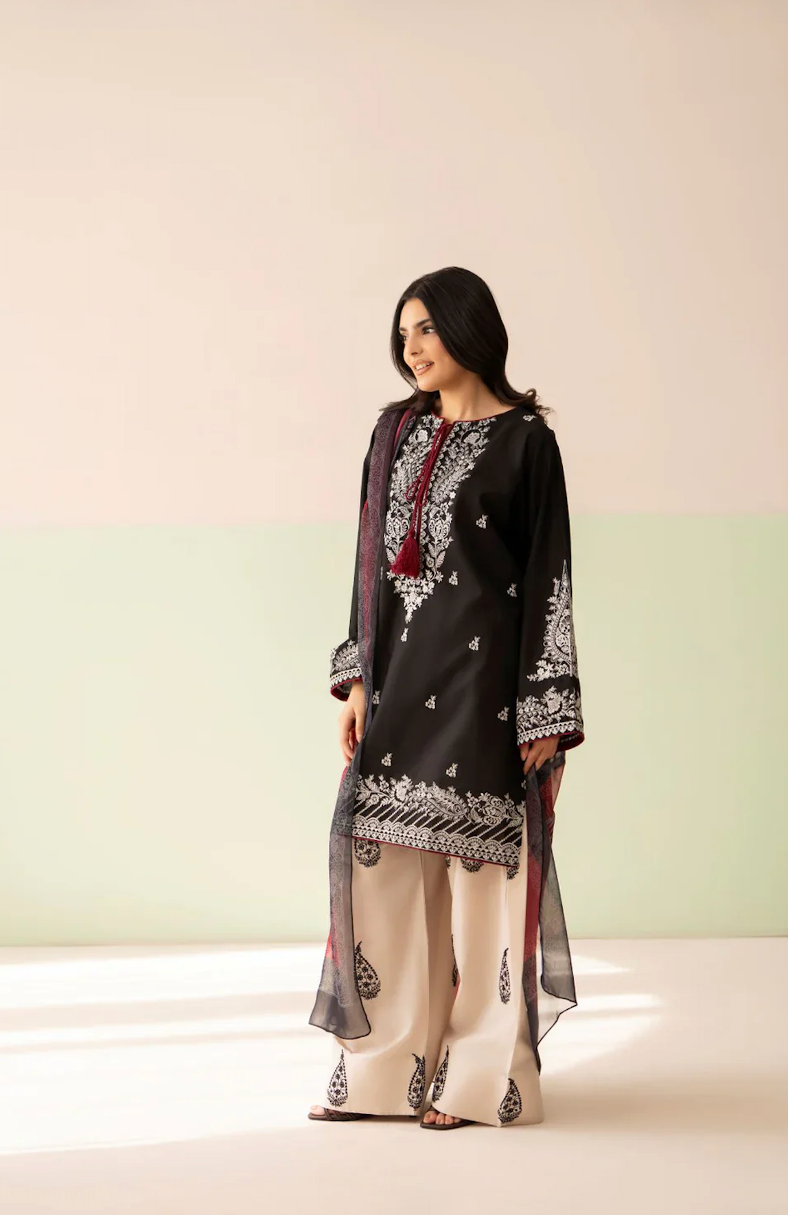 Baroque - Summer-3PC Lawn Embroidered Suit - VL1461