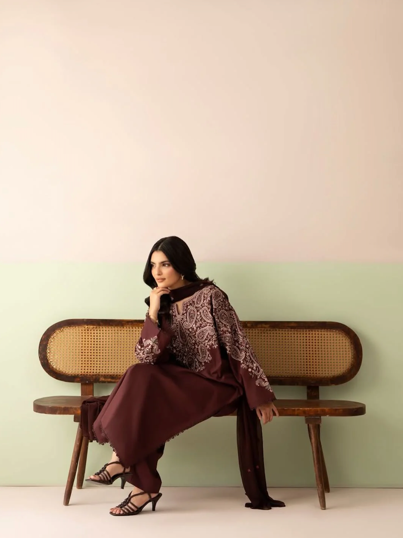 Jazmin - Summer-3PC Lawn Embroidered Suit - VL1462
