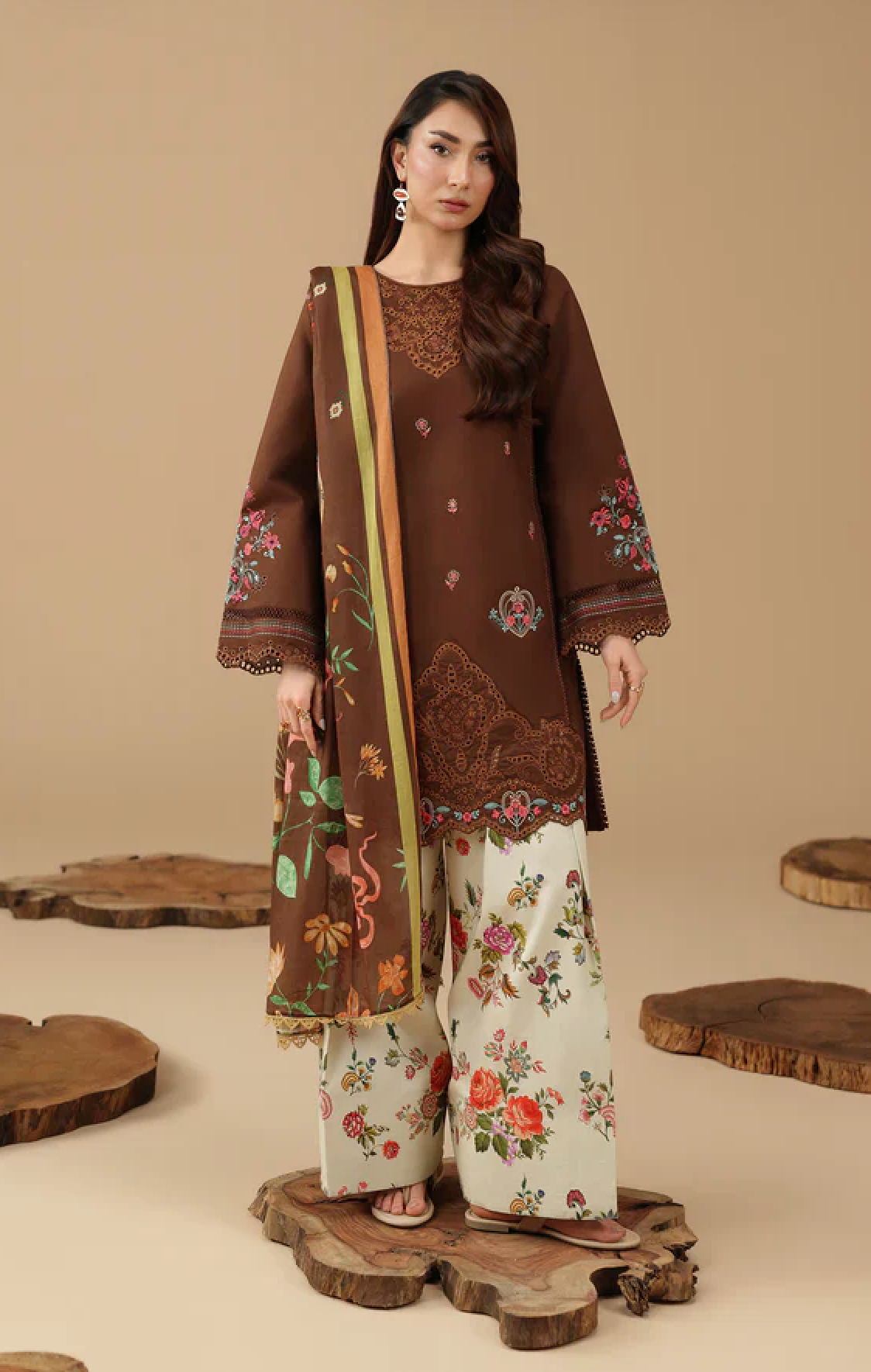 RajBari - Summer-3PC Lawn Embroidered Suit - VL1463
