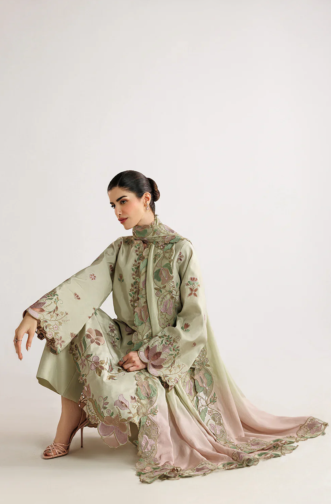 Baroque - Summer-3PC Lawn Embroidered Suit - VL1465