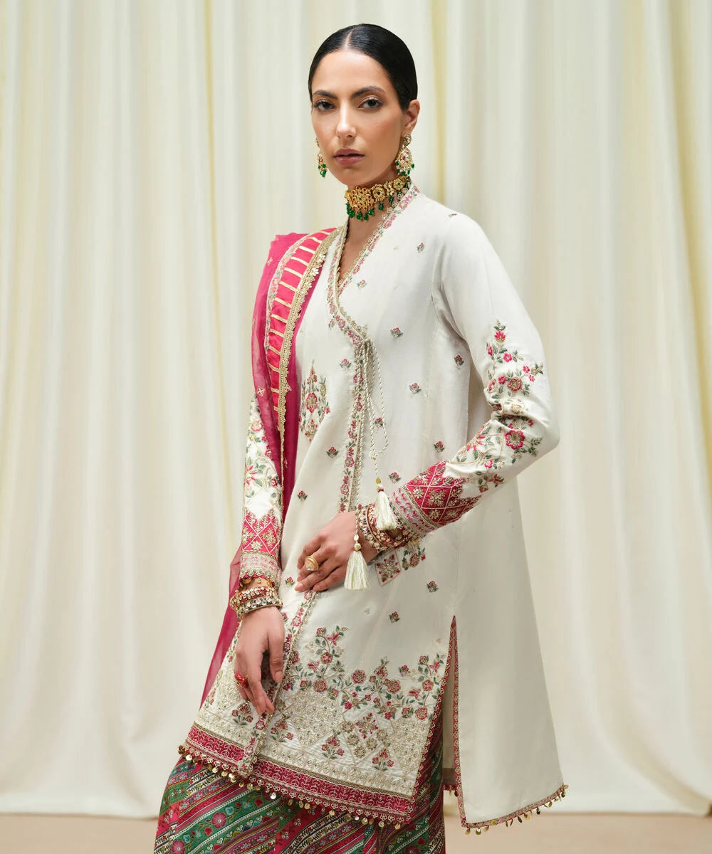 AsimJofa - Unstitched 3 piece Sequin embroidered Lawn suit - VL1304