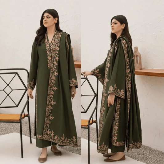 Agha Noor - Winter 3PC Dhanak Embroidered Suit - VL1235