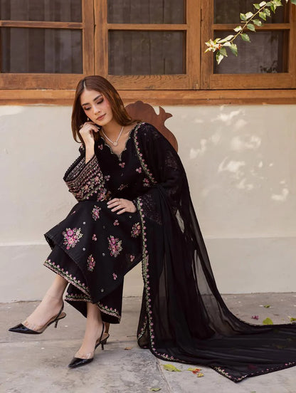 Zara Shahjahan - Lawn 3PC Embroidered Suit - VL1281