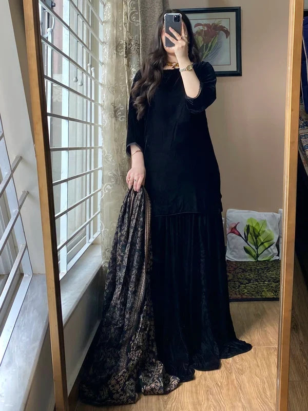Azure - Winter Velvet Dress With Printed Dhanak Shawl VL 1661