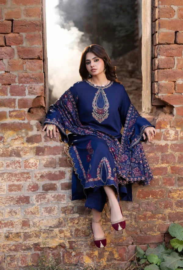 Izel - Winter 3PC Dhanak Embroidered Suit - VL 1612