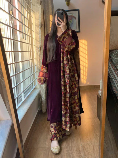 VL 1652 - Velvet Dress with Printed Dhanak Shawl