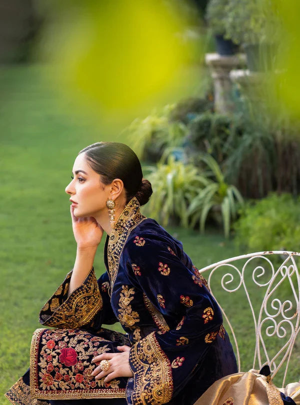 VL 1660 Jazmin - Winter Embroidered Velvet 3piece Suit
