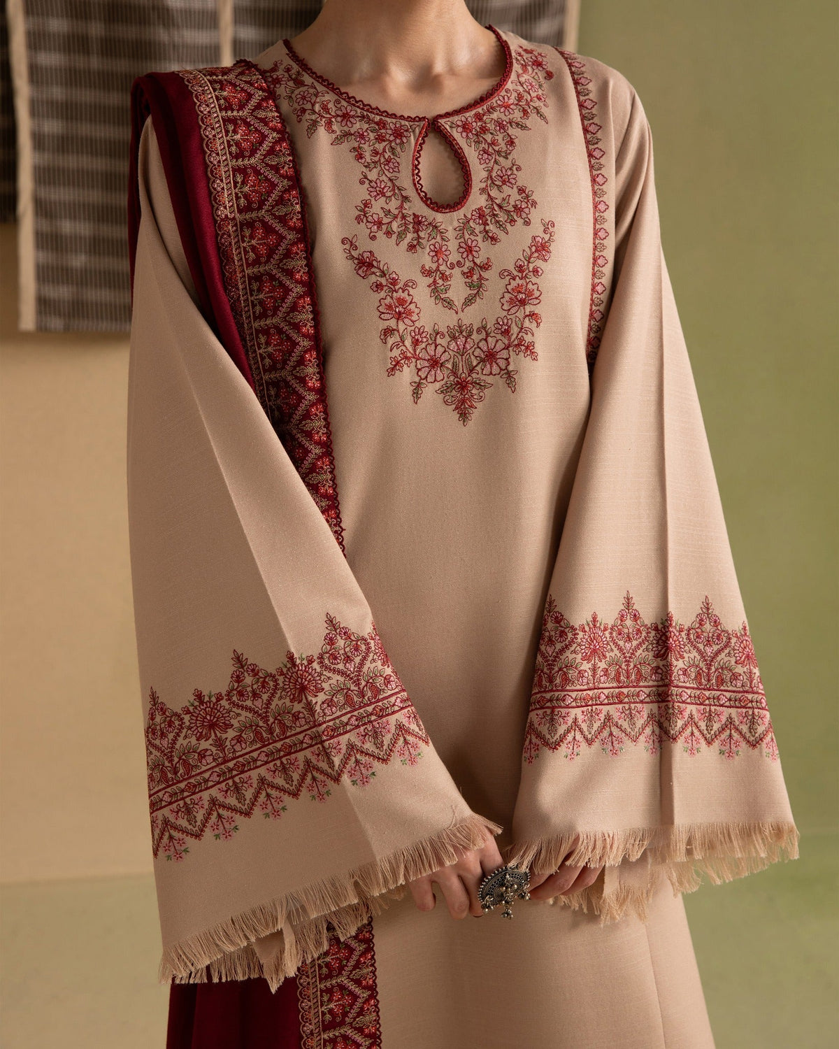 Ziva - Winter 3PC Dhanak Embroidered Suit - VL 1651