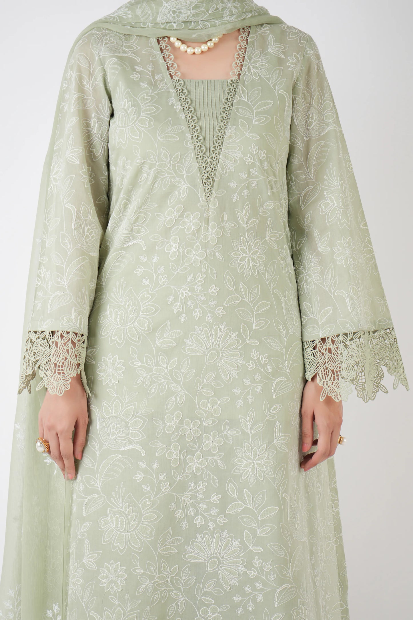 Bin ilyas - Summer 3PC Lawn Embroidered Suit - VL1276