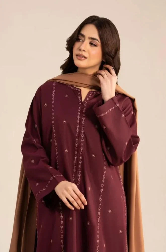 Sapphire - 3PC Dhanak Embroidered Shirt With Wool Embroidered Dupatta and Trouser - VL1689