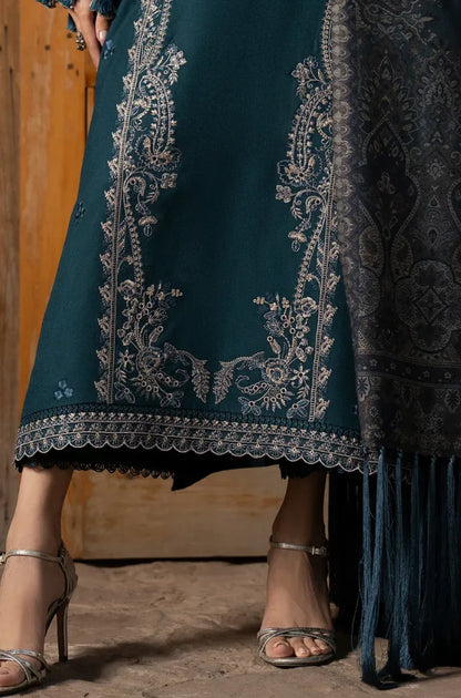 Izel - 3PC Unstitched Dhanak Embroidered Shirt with Digital Printed Dupatta and Trouser - VL1690